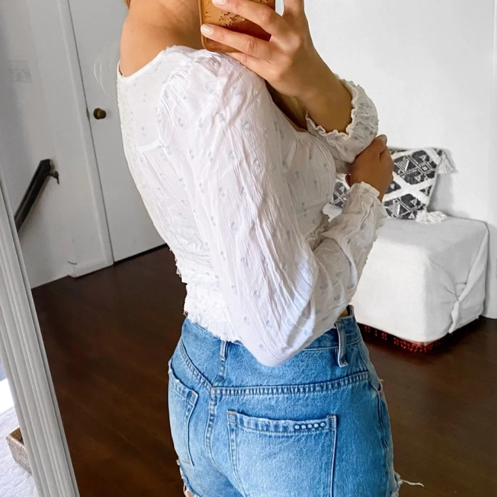 🐚 REBELLION BOHO WHITE BLUE DOTTED STRING LONG SLEEVE LAYERED RAW HEM CROP TOP!